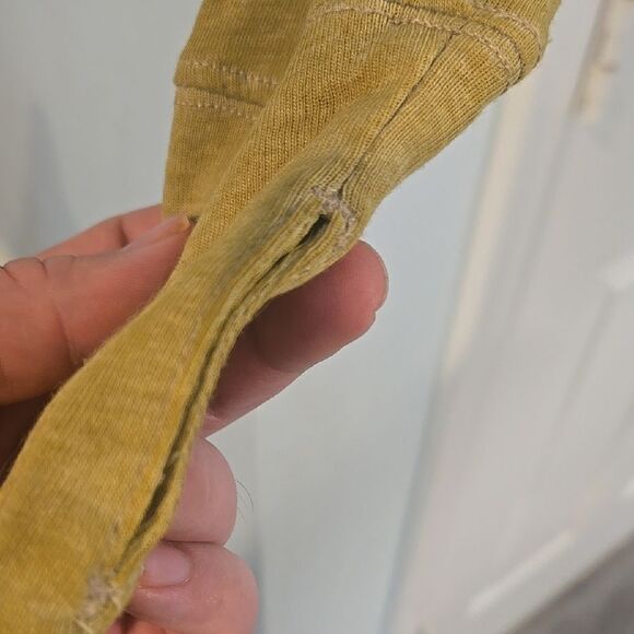 Green Fitted Crop Long Sleeve Tee - Picture 4 of 8